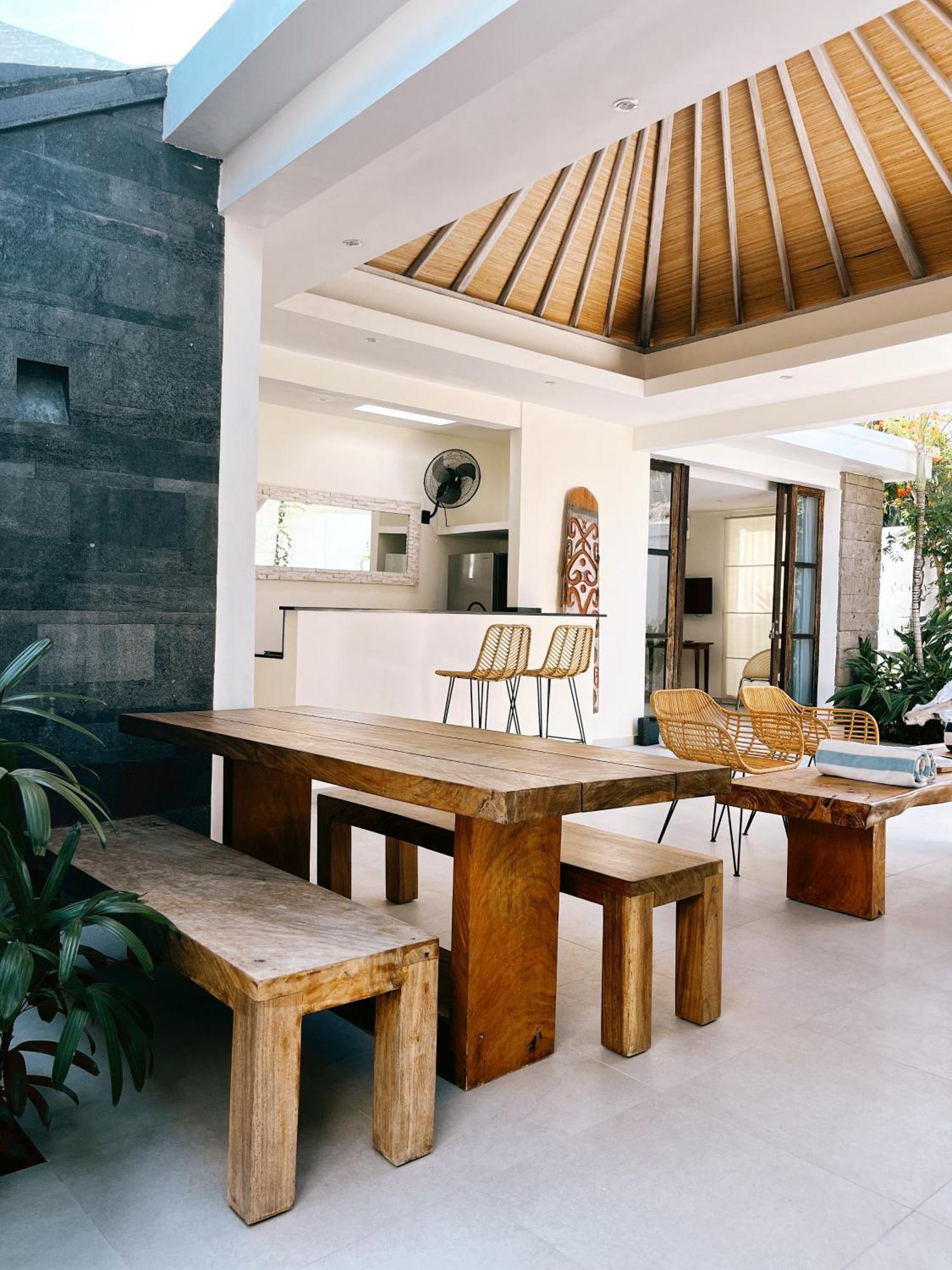 Aster Villa Seminyak Eksteriør billede