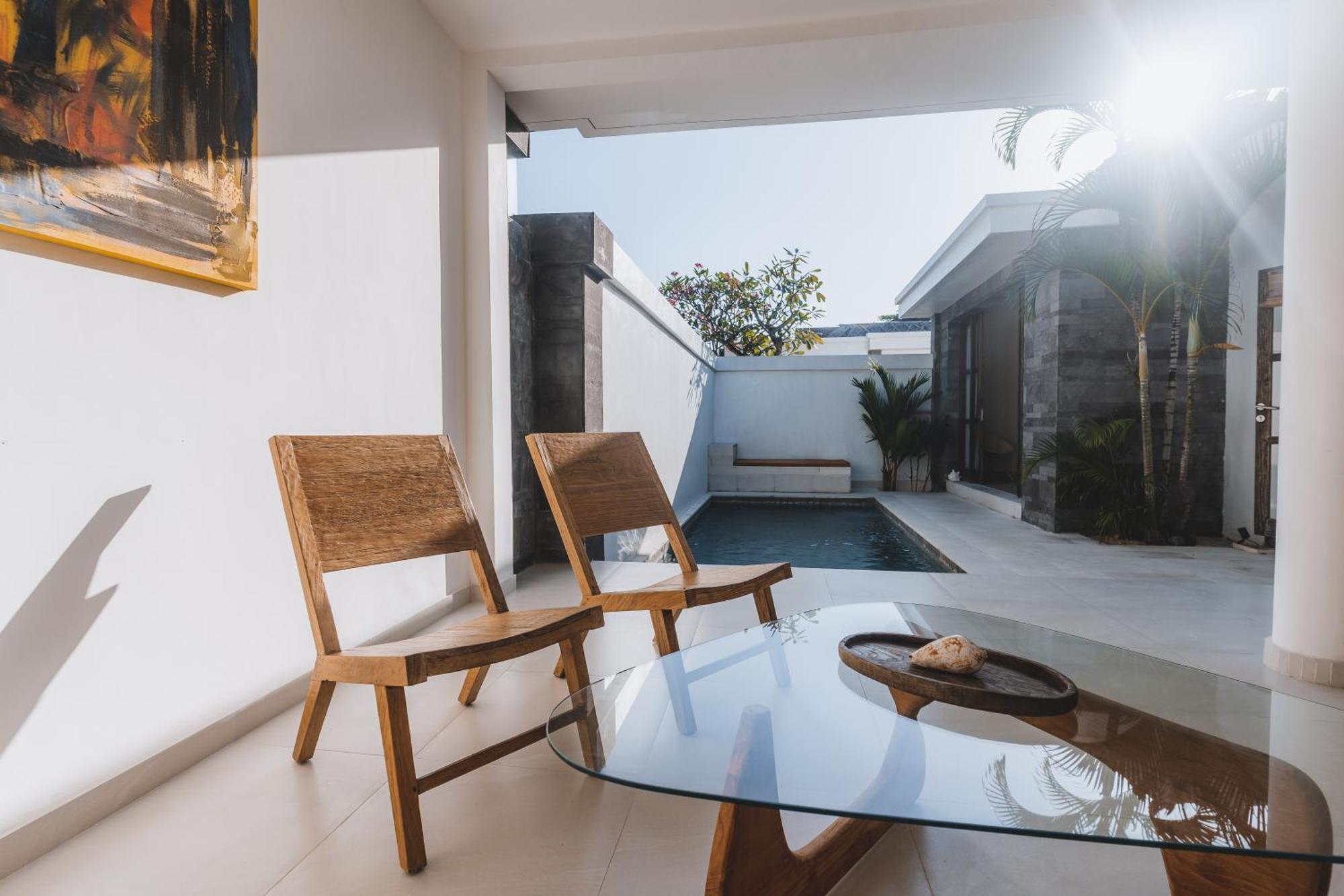 Aster Villa Seminyak Eksteriør billede