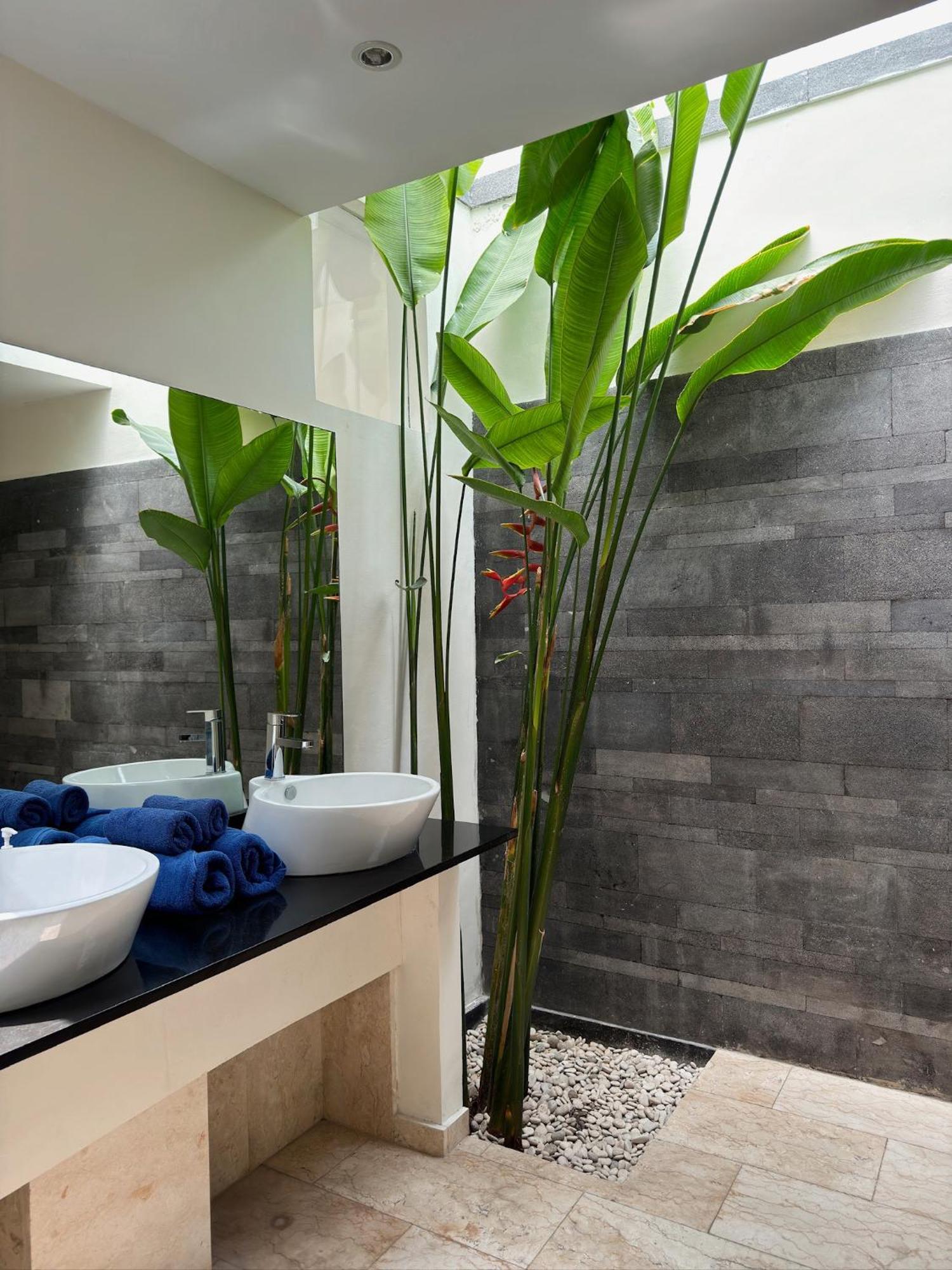 Aster Villa Seminyak Eksteriør billede