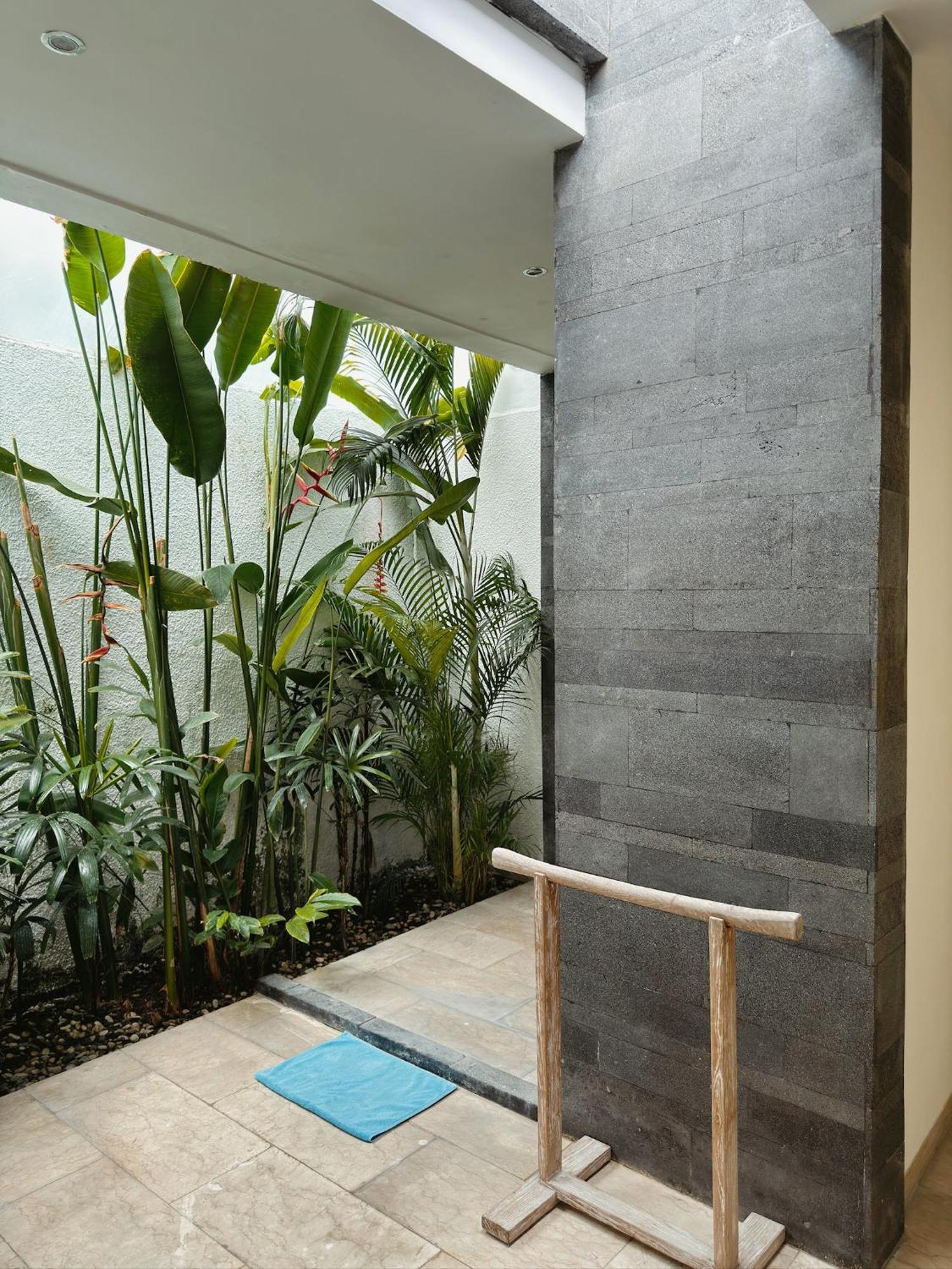 Aster Villa Seminyak Eksteriør billede